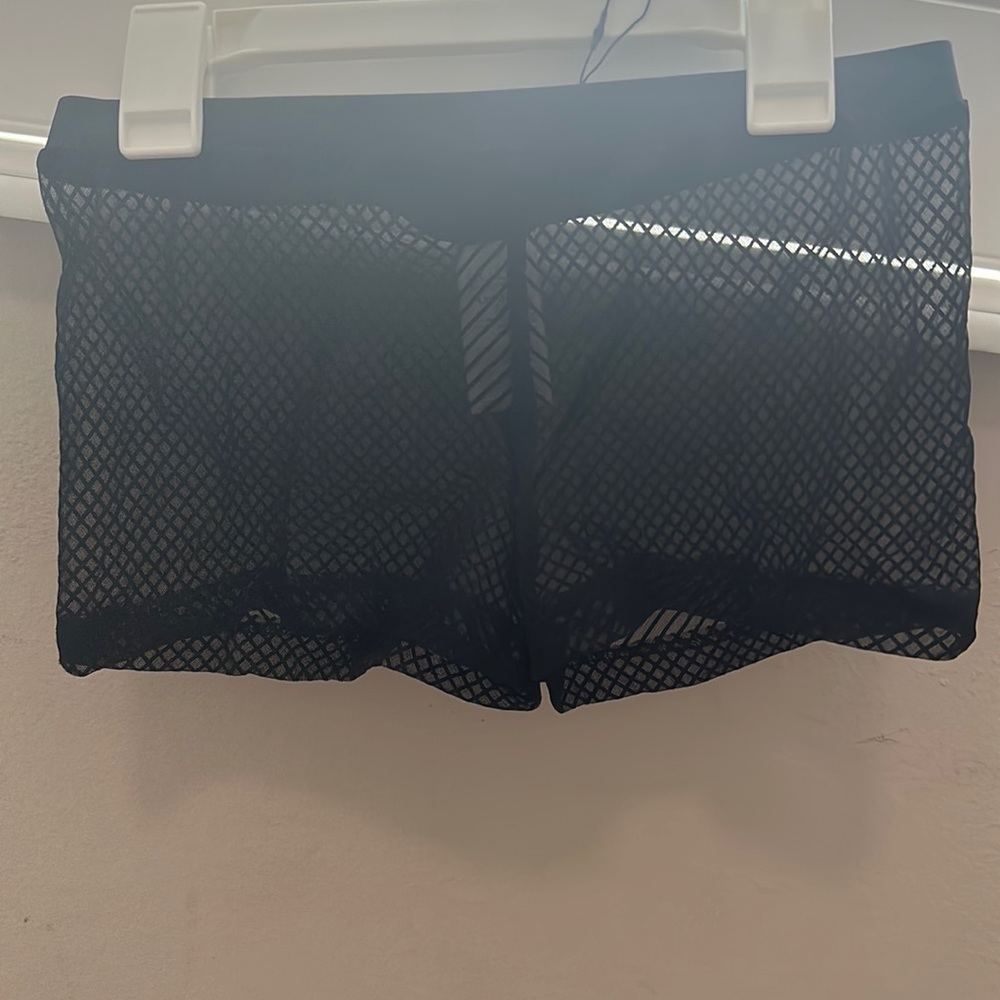Lulli dance wear size large black mesh shorts